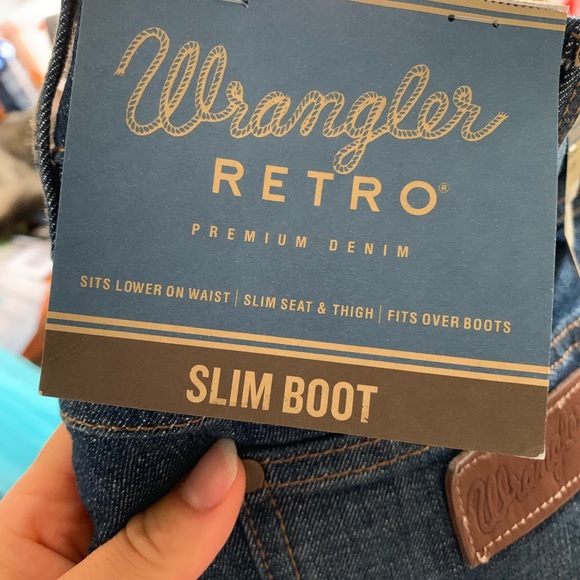 Men’s Retro Wrangler - Picture 5 of 6